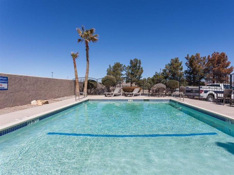Baymont By Wyndham Barstow Historic Route 66 Hotel Exterior photo